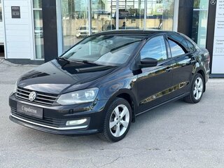 2016 Volkswagen Polo V Рестайлинг, чёрный, 818000 рублей, вид 1