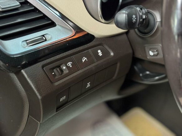 2013 Hyundai Santa Fe III, белый, 1315000 рублей - вид 12