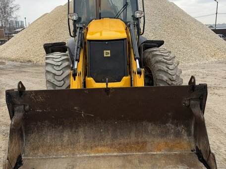 2016 JCB 3CX, жёлтый, 7500000 рублей, вид 3