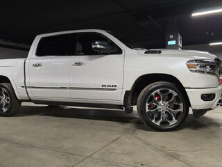 2018 Ram 1500 Crew Cab V, белый, 6900000 рублей, вид 4