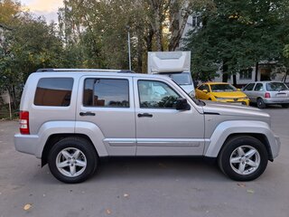 2012 Jeep Cherokee IV (KK), серебристый, 1630000 рублей, вид 2