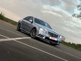 2011 Mercedes-Benz E-Класс 200 7G-Tronic IV (W212, S212, C207), серебристый, 1350000 рублей, вид 1