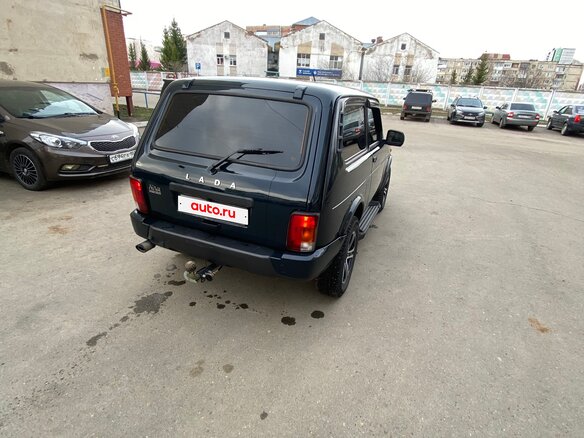 2021 Lada (ВАЗ) 2121 (4x4) Urban I Рестайлинг (2020), зелёный, 800000 рублей - вид 3