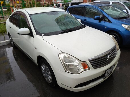 2009 Nissan Bluebird Sylphy II (G11), белый, 730000 рублей, вид 2