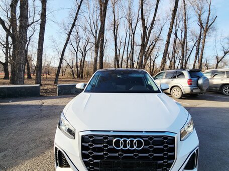 2023 Audi Q2 L 35 TFSI I Рестайлинг, белый, 1800000 рублей, вид 2