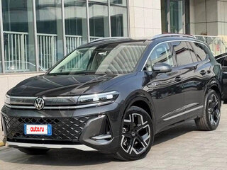 2026 Volkswagen Talagon I Рестайлинг, серебристый, 4600000 рублей, вид 1