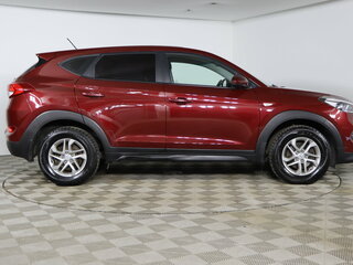 2016 Hyundai Tucson III, фиолетовый, 1769990 рублей, вид 4
