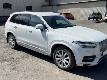 2015 Volvo XC90 II, белый, 2630000 рублей, вид 3
