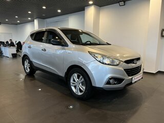 2010 Hyundai ix35 I, серебристый, 990000 рублей, вид 1