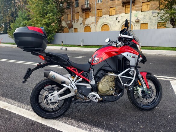 2023 Ducati Multistrada V4, красный, 2650000 рублей - вид 13