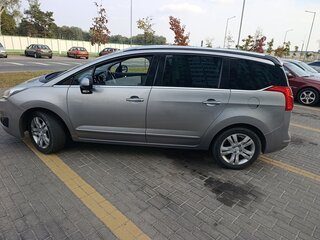 2014 Peugeot 5008 I Рестайлинг, серый, 1150000 рублей, вид 3