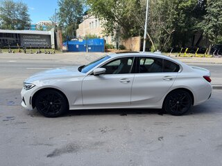 2019 BMW 3 серии 330i xDrive VII (G2x), белый, 3450000 рублей, вид 5