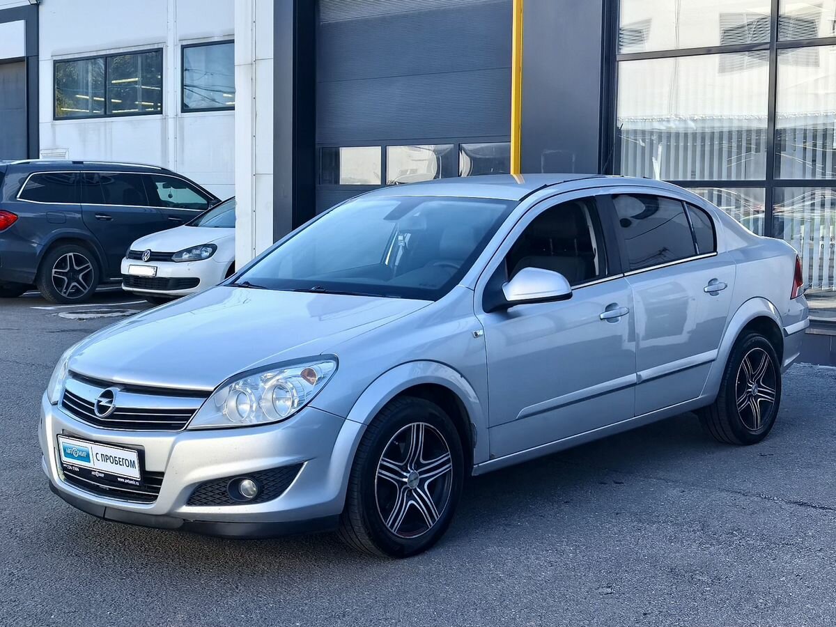 Открыть фотографии: Opel Astra H Рестайлинг