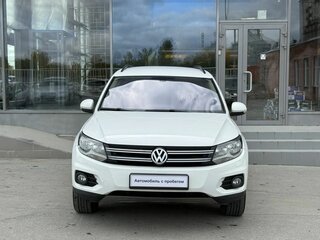 2013 Volkswagen Tiguan I Рестайлинг, белый, 1450000 рублей, вид 2