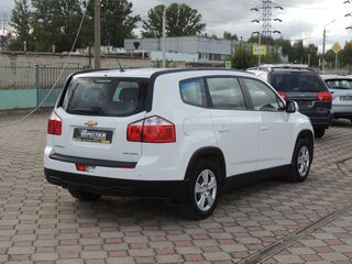 2014 Chevrolet Orlando I, белый, 1200000 рублей, вид 3