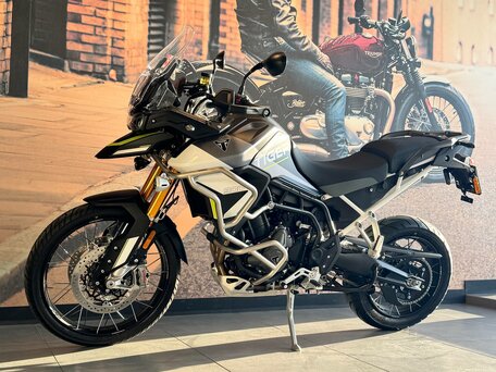 2024 Triumph Tiger 900, чёрный, 1850000 рублей, вид 1