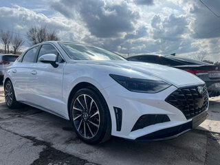 2022 Hyundai Sonata VIII (DN8), белый, 1650000 рублей, вид 3