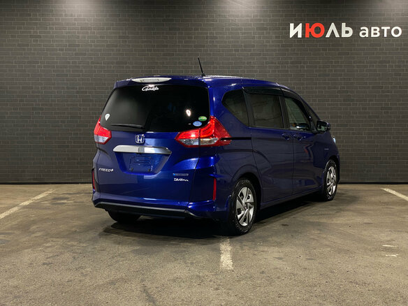 2017 Honda Freed Freed+ II, синий - вид 4
