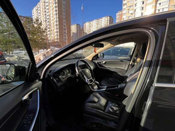 2013 Volvo XC60 I, чёрный, 1690000 рублей - вид 8