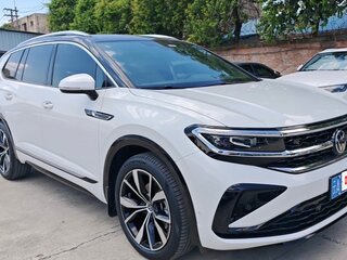 2022 Volkswagen Talagon I, белый, 4850000 рублей, вид 1