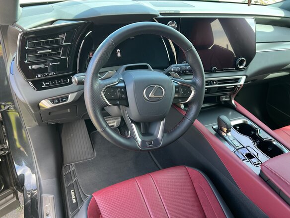 2024 Lexus RX 500h V, чёрный, 11500001 рублей - вид 27