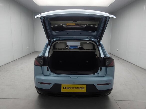 2026 Arcfox Beta T1 42.3 kWh, голубой, 1050000 рублей - вид 11
