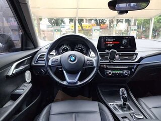 2022 BMW 1 серии 120i III (F52) Рестайлинг, синий, 1333777 рублей, вид 5
