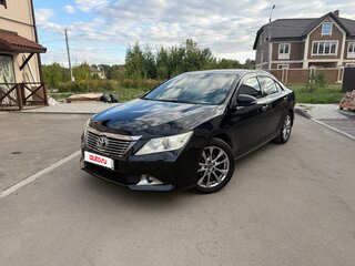 2013 Toyota Camry VII (XV50), чёрный, 1585000 рублей, вид 1