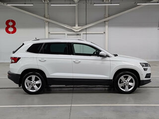 2020 Skoda Karoq I, белый, 2070000 рублей, вид 4