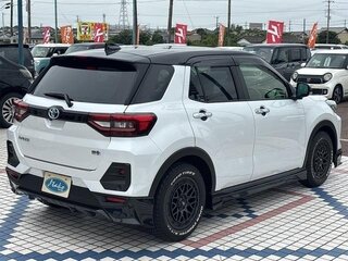 2023 Toyota Raize I, белый, 1070017 рублей, вид 3
