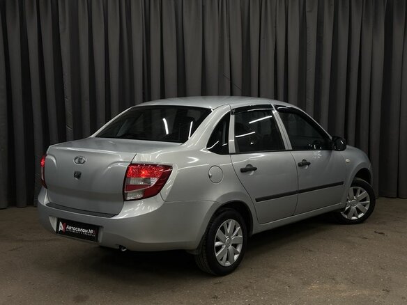 2013 Lada (ВАЗ) Granta I, серебристый - вид 2