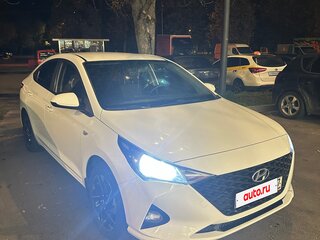 2021 Hyundai Solaris II Рестайлинг, белый, 1265000 рублей, вид 5