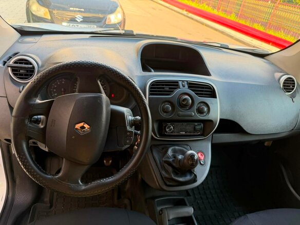 2014 Renault Kangoo II Рестайлинг, белый, 750000 рублей - вид 23