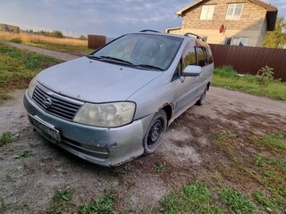 2002 Nissan Liberty, серебристый, 150000 рублей, вид 1