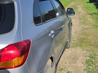 2010 Mitsubishi ASX I, серебристый, 960000 рублей, вид 5