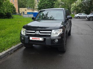 2011 Mitsubishi Pajero IV, чёрный, 1900000 рублей, вид 1