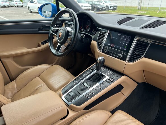 2018 Porsche Macan I, синий, 3500000 рублей - вид 10