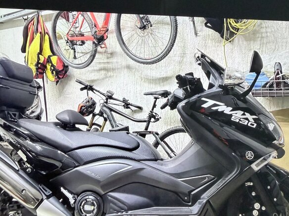 2012 Yamaha TMAX, чёрный, 550000 рублей - вид 3