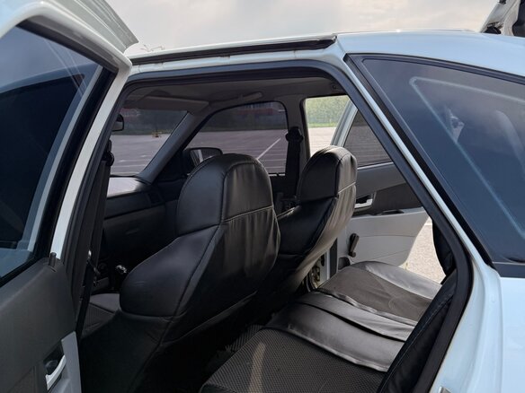 2011 Lada (ВАЗ) Priora I, белый, 340000 рублей - вид 16