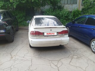 1998 Honda Domani II, белый, 170000 рублей, вид 2