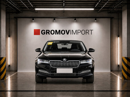 2025 Skoda Superb III Рестайлинг, чёрный, 2900000 рублей, вид 2