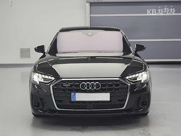 2023 Audi A8 50 TDI IV (D5) Рестайлинг, чёрный - вид 1