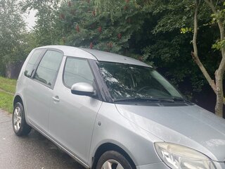 2007 Skoda Roomster I, серебристый, 550000 рублей, вид 2