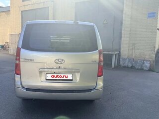 2008 Hyundai Grand Starex I, серый, 900000 рублей, вид 5