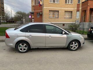 2008 Ford Focus II Рестайлинг, серебристый, 450000 рублей, вид 4