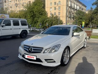 2013 Mercedes-Benz E-Класс 200 7G-Tronic IV (W212, S212, C207), белый, 1480000 рублей, вид 1