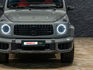 2026 Mercedes-Benz G-Класс AMG 63 AMG II (W465) Рестайлинг, серый, 33990000 рублей, вид 3