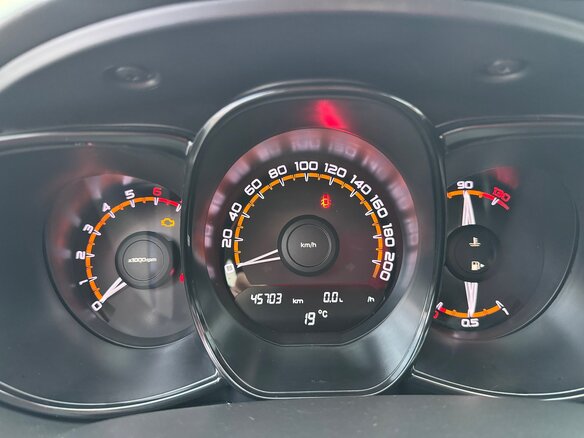 2021 Lada (ВАЗ) Vesta I, серый, 1200000 рублей - вид 10