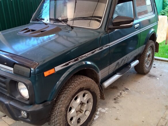 2000 Lada (ВАЗ) 2121 (4x4) I Рестайлинг, зелёный, 260000 рублей