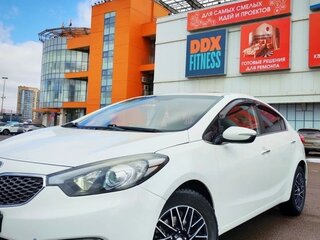 2012 Kia K3 I, белый, 1000000 рублей, вид 4